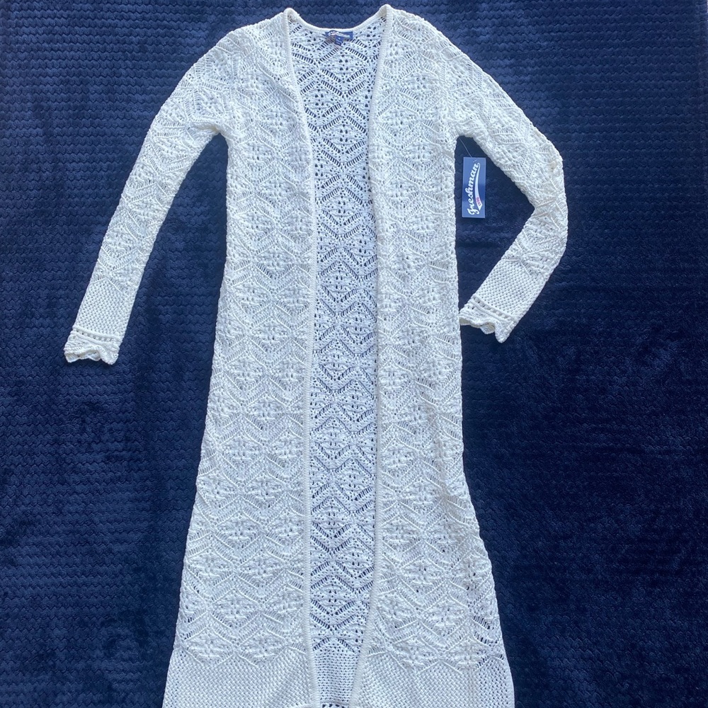 COPY - White swimsuit cover up